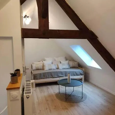 Maison De Vacances בית נופש לה בורבול